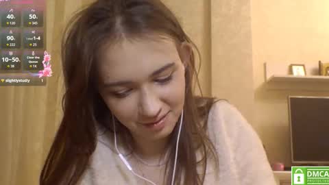 Jennifer online show from February 25, 8:40 pm