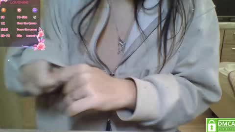 Jennifer online show from May 26, 6:51 pm
