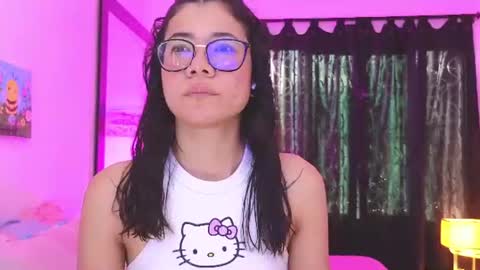 . Johanna Bennet Model Indepenent . online show from July 17, 7:06 pm