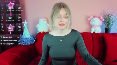Snapshot of joice_queen chatting on December 16, 9:52 pm Paula online show from December 16, 9:52 pm