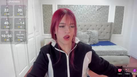 Snapshot of jolie_price chatting on January 26, 3:17 am Jolie price online show from January 26, 3:17 am
