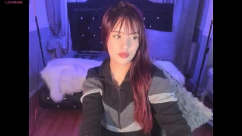 Snapshot of jolie_price chatting on October 20, 1:52 am Jolie price online show from October 20, 1:52 am