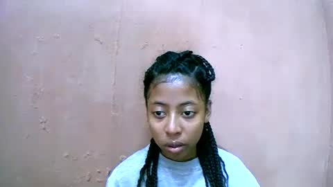 joliekah27 online show from February 1, 4:46 am