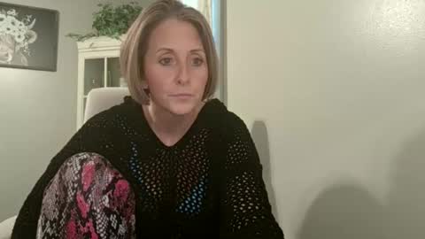 Jolie online show from November 10, 9:43 pm