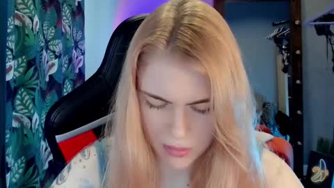 Jolly online show from January 24, 3:00 am