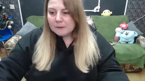 josiesun771 online show from December 15, 12:06 pm