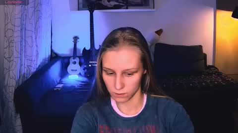 joy_keys online show from December 3, 5:01 pm