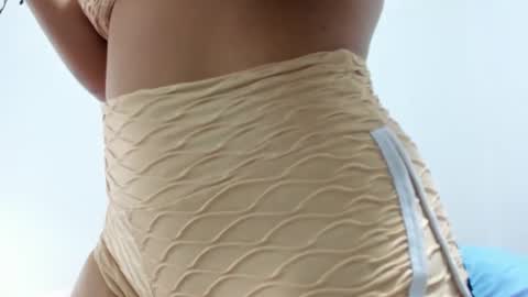 sofiaparker8 online show from February 26, 4:16 pm