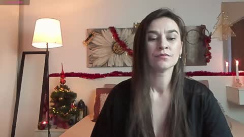 Snapshot of joycasidy chatting on December 30, 2:40 pm CassidyJoy online show from December 30, 2:40 pm