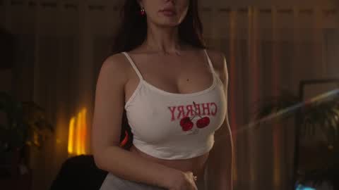 Jennifer Diaz online show from March 24, 8:58 pm