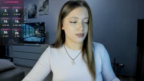 Snapshot of ju_lii chatting on October 15, 7:38 pm Julia and Julia online show from October 15, 7:38 pm
