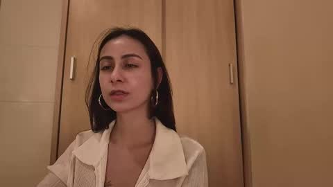 juanilla99 online show from September 17, 4:10 am