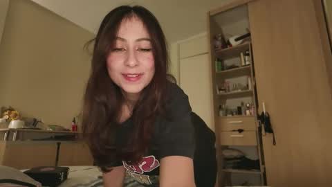 juanilla99 online show from December 18, 3:44 am