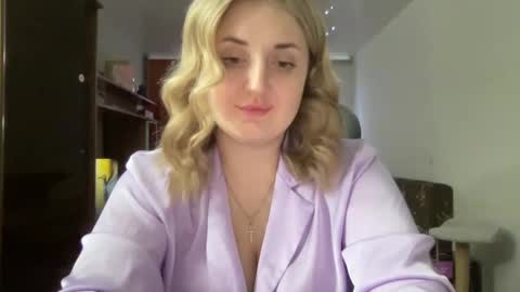 Snapshot of judevalenti chatting on March 7, 4:44 pm JudeValenti online show from March 7, 4:44 pm