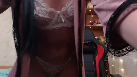 juicy_jesss online show from February 24, 7:41 pm