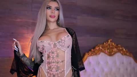 Snapshot of juicy_jessye chatting on October 6, 8:57 pm Jessye online show from October 6, 8:57 pm
