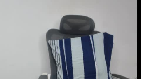 Wet Baddie online show from October 21, 7:45 am