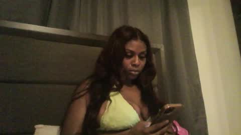 JuicyExotic online show from November 22, 1:36 pm