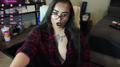 Julesss online show from October 6, 6:30 am