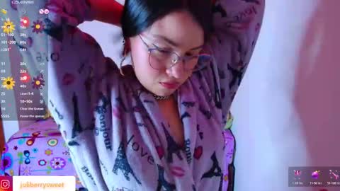 Juliana online show from November 26, 3:29 am