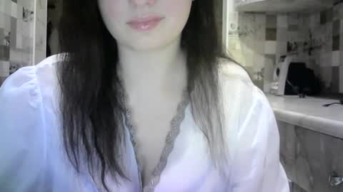julia69009 online show from February 4, 10:55 pm