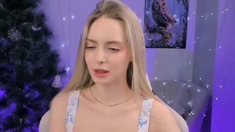 Julia online show from February 12, 3:14 pm