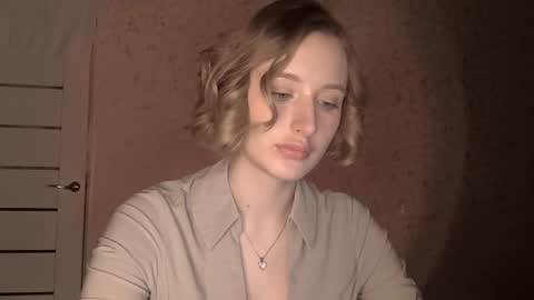 Kate online show from March 12, 5:59 pm