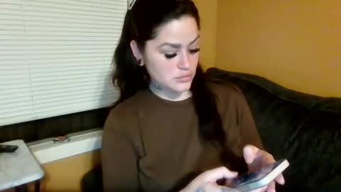 Snapshot of julianaxxxrose chatting on January 3, 12:30 pm Texas Mamasita online show from January 3, 12:30 pm