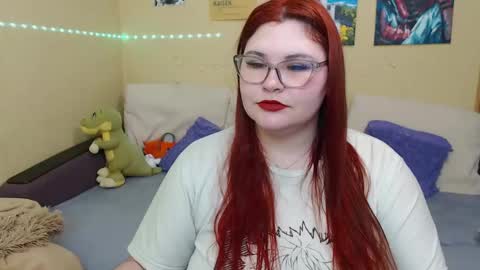 Snapshot of juliasane_ chatting on January 21, 2:59 pm Jul online show from January 21, 2:59 pm