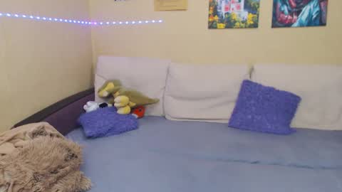 Snapshot of juliasane_ chatting on January 7, 2:51 pm Jul online show from January 7, 2:51 pm