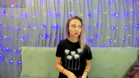 Yulya online show from November 21, 3:19 am