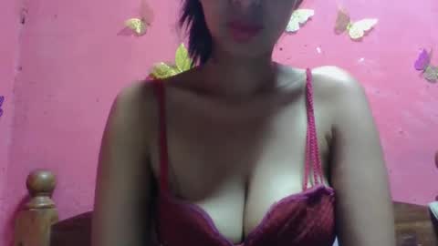 julie0612 online show from November 12, 9:07 am