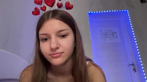 Julie Amazing online show from February 7, 12:31 pm