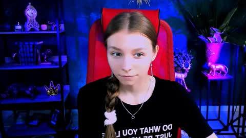 juliedaniel online show from September 11, 1:55 pm