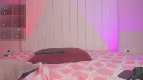 Snapshot of julieta_flower chatting on December 25, 1:41 pm Julieta IG juietaflower06 online show from December 25, 1:41 pm