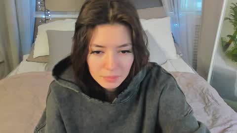 Julieta or Jully online show from January 9, 8:33 pm