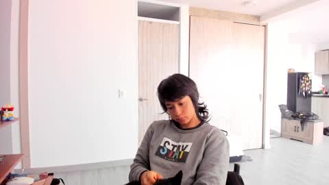 juliethkain online show from January 23, 1:02 pm