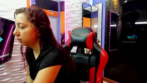 julietta max  online show from April 9, 12:21 pm