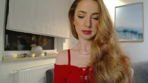 JulietteSensual online show from March 6, 4:28 pm