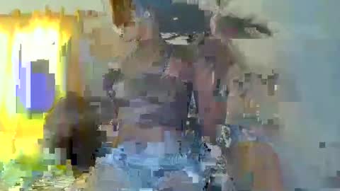 Snapshot of juliexexy chatting on February 27, 5:45 am juliexexy online show from February 27, 5:45 am