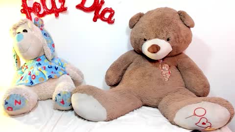 Snapshot of junbootix chatting on September 29, 4:45 pm ANGELINA indepen camgrl  online show from September 29, 4:45 pm