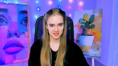 junewoods online show from February 18, 7:18 am