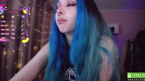 justmeowgirl online show from November 26, 4:35 am