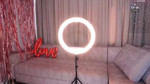 Amely online show from October 20, 4:26 am