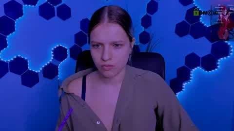 kaela_spell_ online show from March 26, 11:23 am