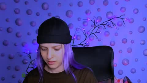 kaela_spell_ online show from April 20, 10:24 pm