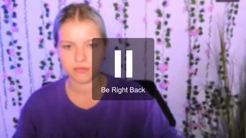 kaela_spell_ online show from September 18, 10:25 am