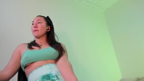 ChloeIndependient model online show from February 12, 8:29 pm