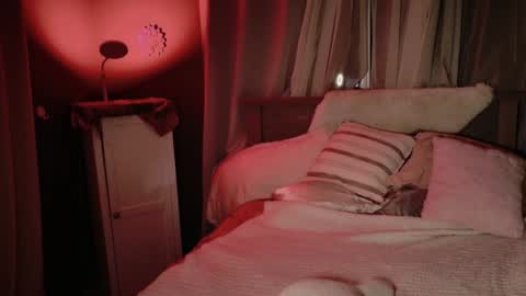 Kailee Smile online show from November 22, 4:37 am