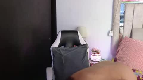 kaily jonness online show from February 17, 8:49 pm